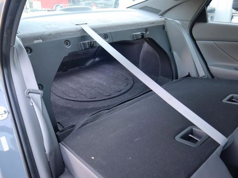 Used 2023 Hyundai Elantra SEL image 43