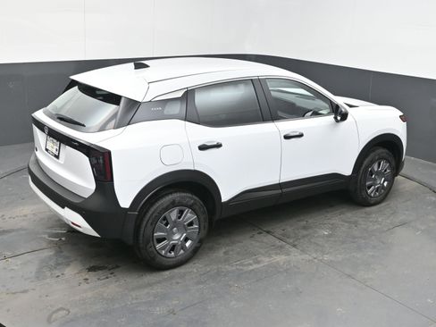 New 2026 Nissan Kicks S image 35