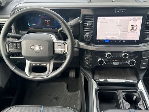 Certified 2025 Ford F250 Platinum image 14