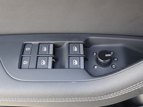 Used 2024 Audi A6 Premium Plus image 41