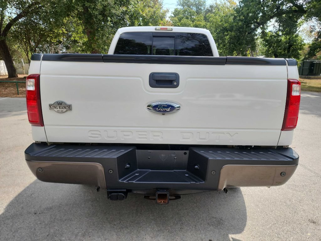 Used 2016 Ford F250 King Ranch w/ FX4 Off-Road Package AWD/4WD image 6