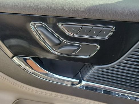 Certified 2022 Lincoln Corsair FWD image 14