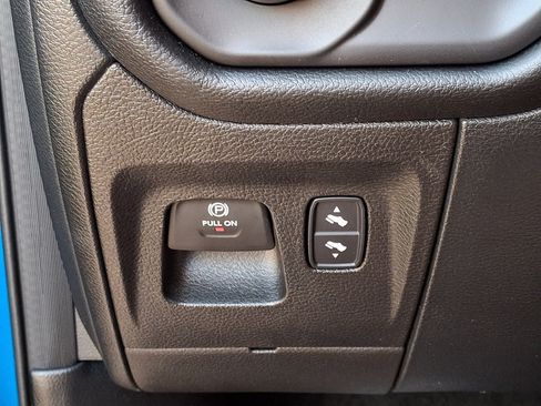 Used 2022 RAM 1500 Big Horn AWD/4WD image 27