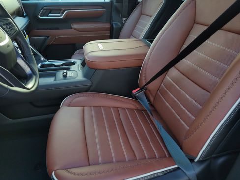 New 2026 GMC Sierra 2500 Denali Ultimate w/ Max Trailering Package image 22