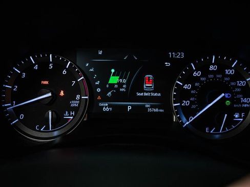 Used 2022 Toyota Highlander XSE AWD/4WD image 18