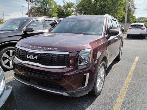 Used 2022 Kia Telluride S AWD/4WD image 12