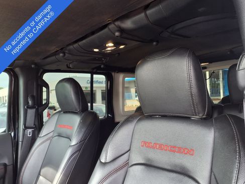 Used 2023 Jeep Wrangler Unlimited Rubicon w/ Cold Weather Group AWD/4WD image 18