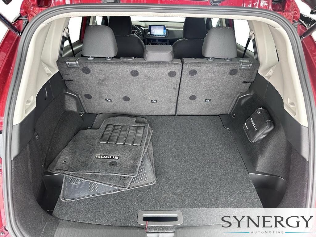 Used 2023 Nissan Rogue S FWD image 8