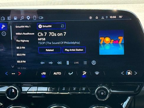 Used 2026 Chevrolet Blazer EV LT w/ LPO, All-Weather Mat Package FWD image 17