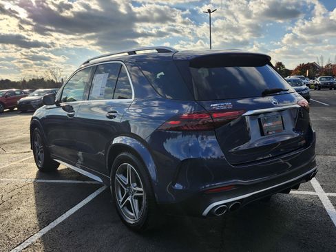 Used 2024 Mercedes-Benz GLE 53 AMG 4MATIC w/ Winter Package image 9