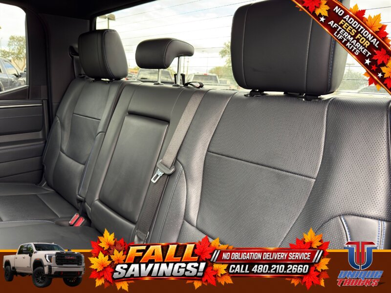 Used 2024 Toyota Tundra Platinum w/ TRD Off-Road Package AWD/4WD image 25
