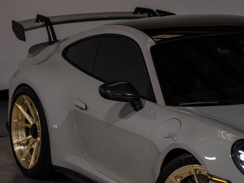 Used 2022 Porsche 911 GT3 image 44