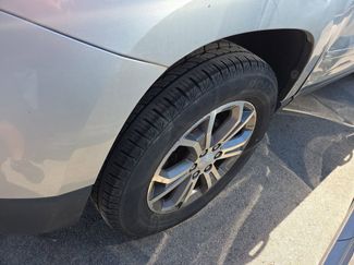 Used 2015 GMC Acadia SLT FWD video 3