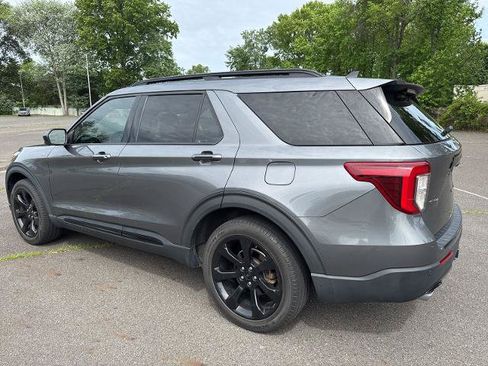Certified 2022 Ford Explorer ST-Line w/ Class IV Trailer Tow Package AWD/4WD image 5