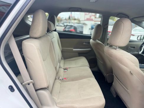 Used 2014 Toyota Prius V Two image 11