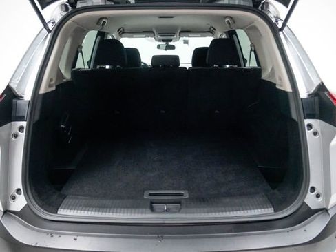 Used 2023 Nissan Rogue SV AWD/4WD image 13