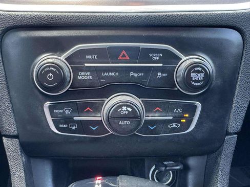 Used 2022 Dodge Charger Scat Pack RWD image 37