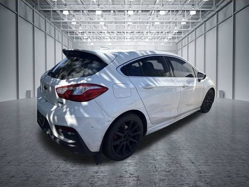 Used 2017 Chevrolet Cruze Premier FWD image 5