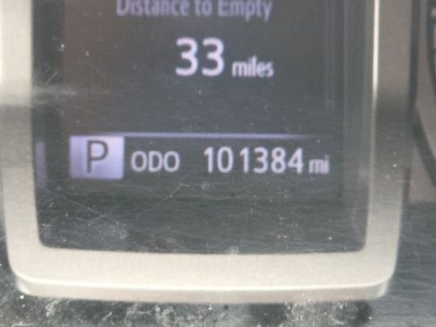 Used 2016 Toyota Tacoma SR5 w/ SR5 Appearance Package (SN) image 14