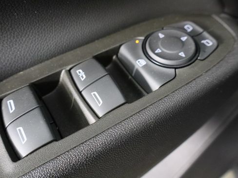 Used 2023 Chevrolet Equinox LT FWD image 22