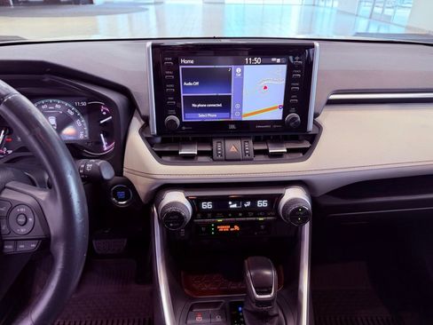 Used 2020 Toyota RAV4 Limited w/ Limited Grade Weather Package image 27