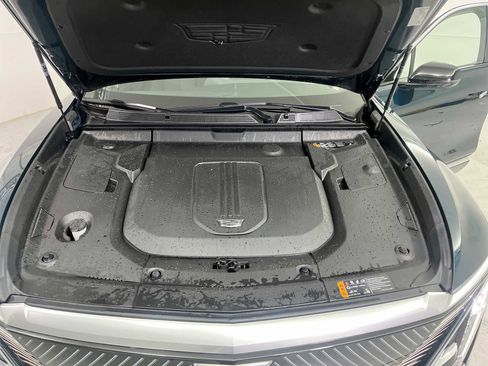 Used 2024 Cadillac Lyriq Luxury image 18