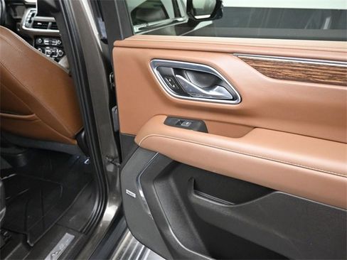 Used 2021 Chevrolet Tahoe High Country image 22