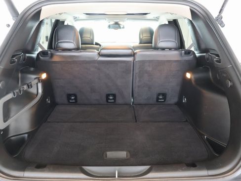 Used 2018 Jeep Cherokee Trailhawk w/ Comfort/Convenience Group image 31