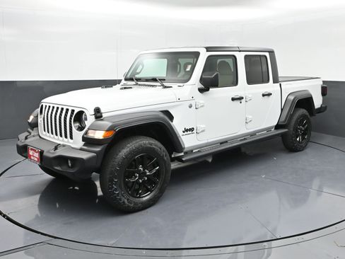Used 2020 Jeep Gladiator Sport w/ Quick Order Package 24S image 1