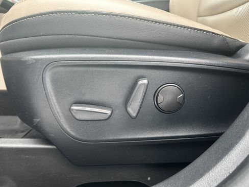 Certified 2021 Ford Escape SEL image 14