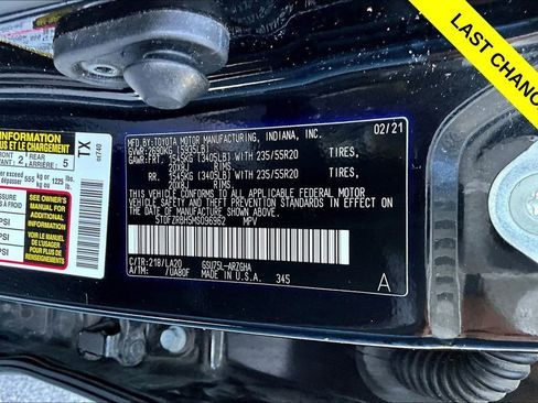 Used 2021 Toyota Highlander Platinum AWD/4WD image 35