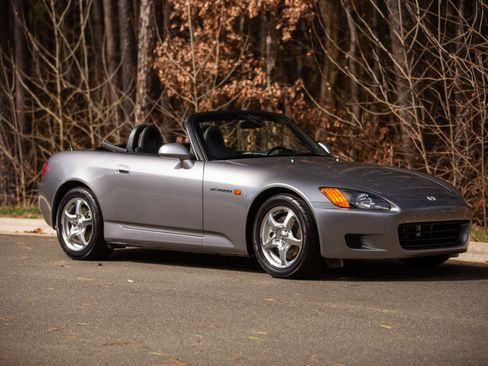 Used 2001 Honda S2000 image 14