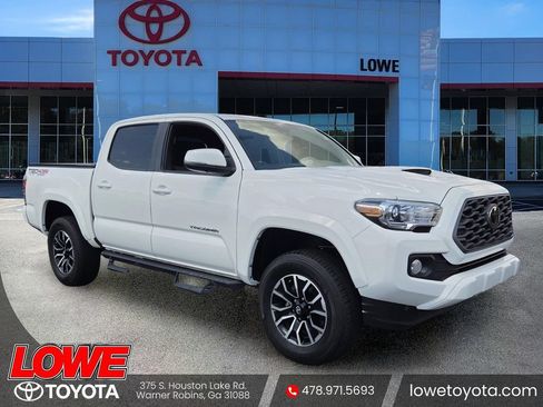 Used 2023 Toyota Tacoma TRD Sport w/ Advanced Technology Package AWD/4WD image 1