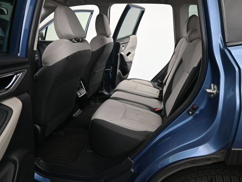 Used 2021 Subaru Forester Premium AWD/4WD image 16