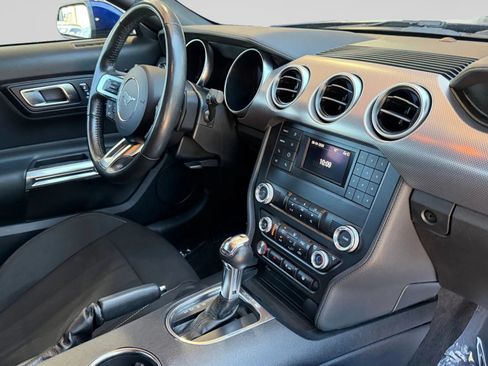 Used 2020 Ford Mustang GT RWD image 30
