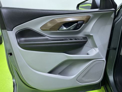 Used 2021 GMC Terrain SLE image 17