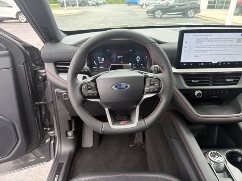 Used 2026 Ford Explorer ST w/ Sun And Sound Package AWD/4WD image 29