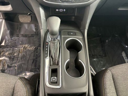 Certified 2024 Chevrolet Equinox LT w/ LPO, Floor Liner Package image 23