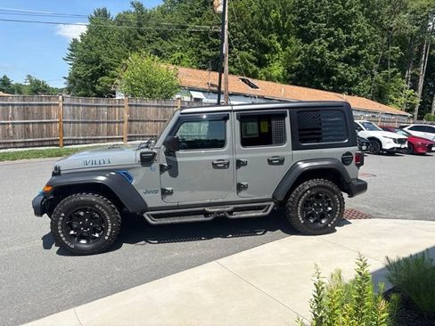 Used 2023 Jeep Wrangler Unlimited w/ 8.4" Radio Group AWD/4WD image 4