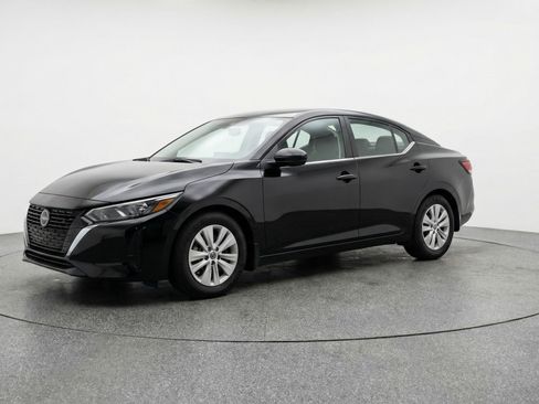 Used 2025 Nissan Sentra S FWD image 3