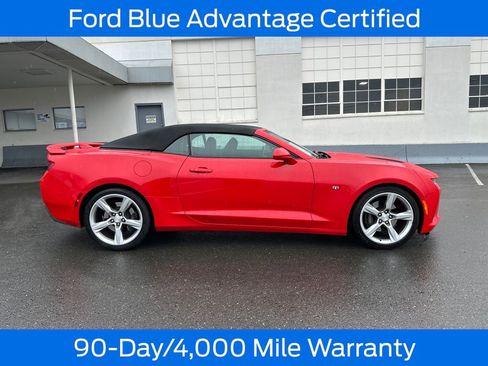 Used 2018 Chevrolet Camaro SS image 9