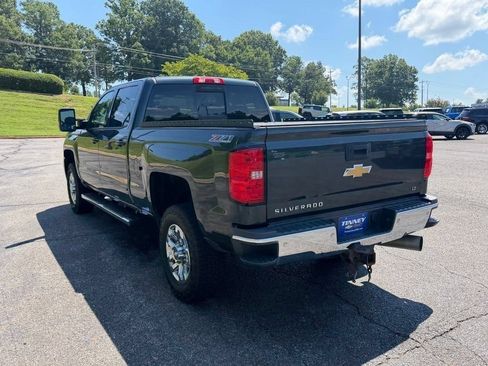 Used 2017 Chevrolet Silverado 2500 LT w/ LT Convenience Package AWD/4WD image 5