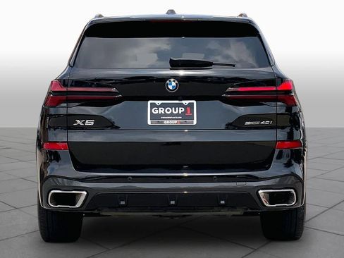 Used 2024 BMW X5 sDrive40i w/ M Sport Package RWD image 5