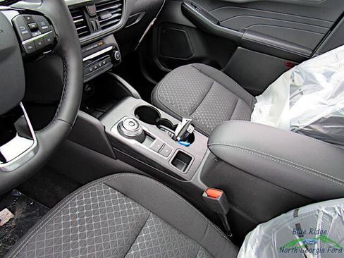 New 2025 Ford Escape Active w/ Active Premium Tech Pack image 25
