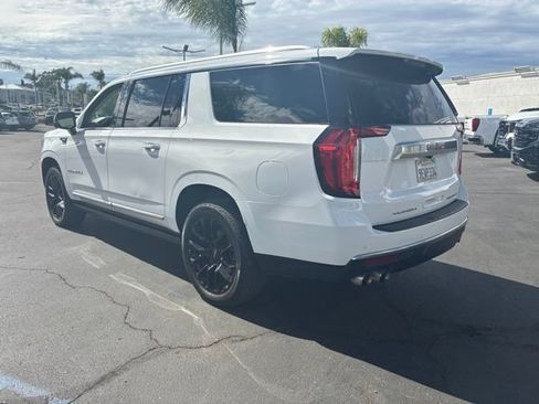 Used 2023 GMC Yukon XL Denali AWD/4WD image 7