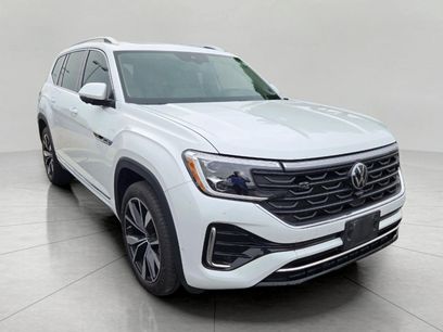 Used 2024 Volkswagen Atlas SEL Premium R-Line