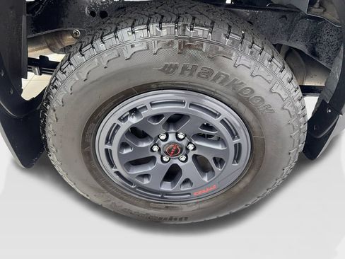 Used 2025 Nissan Frontier PRO-4X w/ Interior Protection Package AWD/4WD image 84