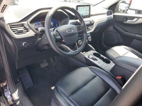 Certified 2022 Ford Escape SEL w/ Technology Package FWD image 16