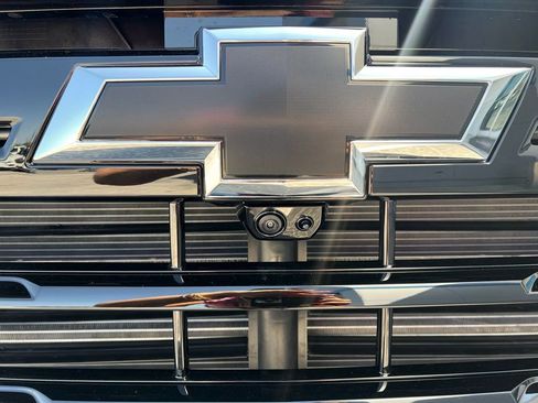 New 2026 Chevrolet Silverado 2500 LTZ w/ LTZ Plus Package AWD/4WD image 7