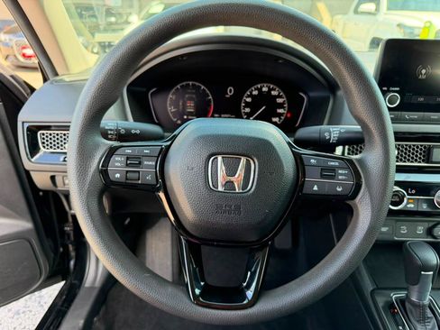 Used 2025 Honda Civic LX image 11
